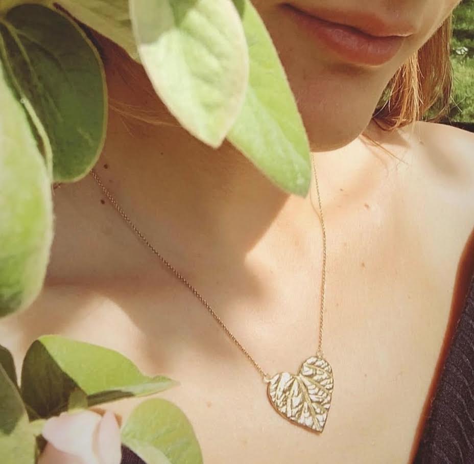 NATURE HEART NECKLACE